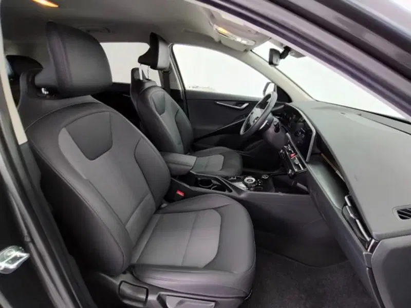 Kia Niro usata a Como (3)