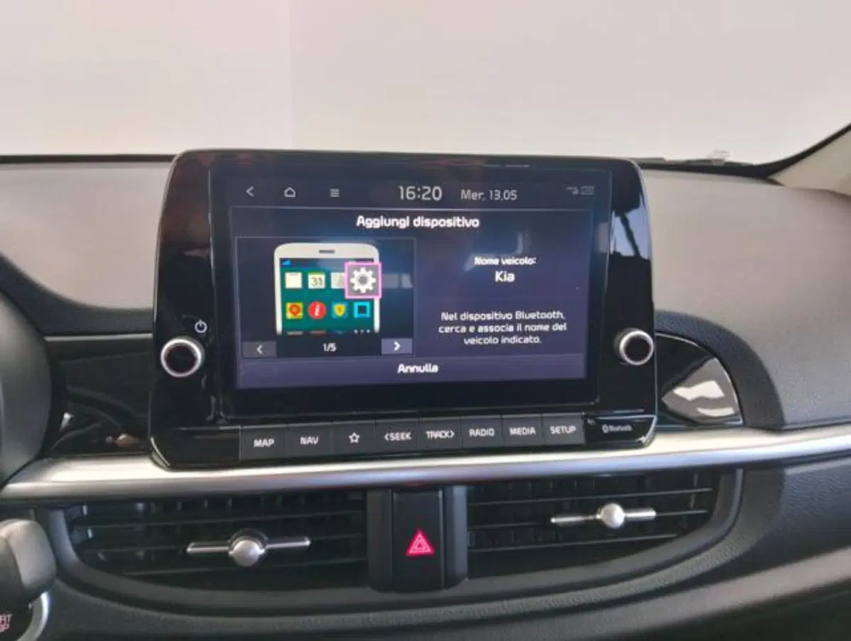 Kia Picanto usata a Como (13)