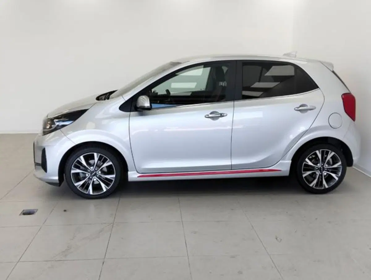 Kia Picanto usata a Como (8)