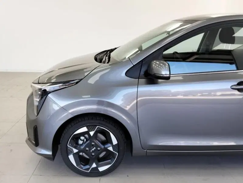 Kia Picanto usata a Como (13)