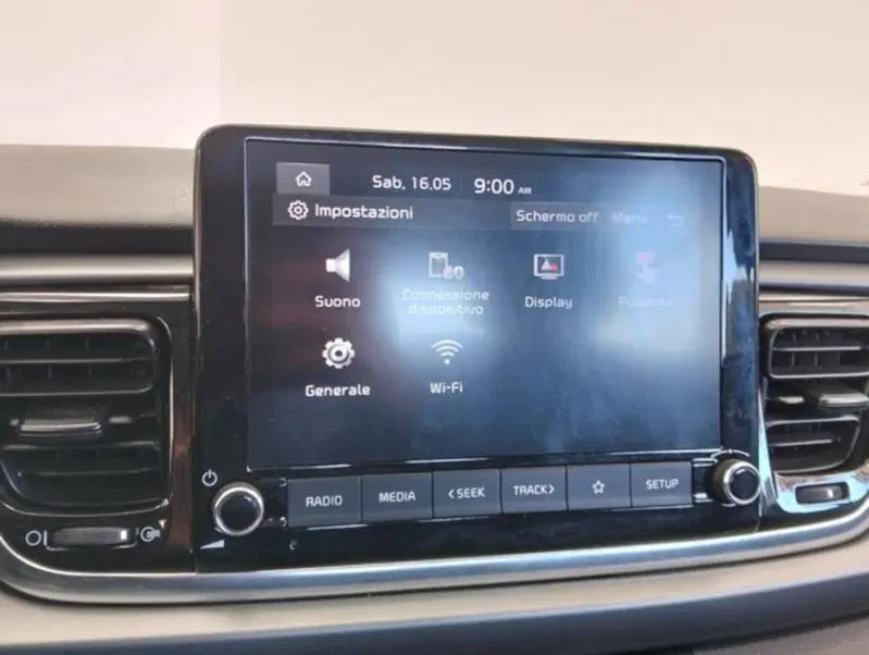 Kia Rio usata a Como (11)