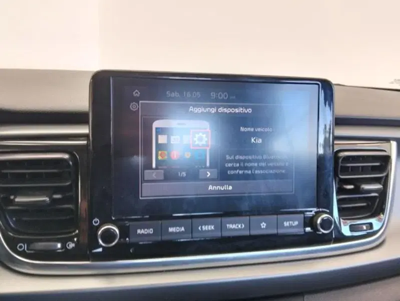 Kia Rio usata a Como (12)