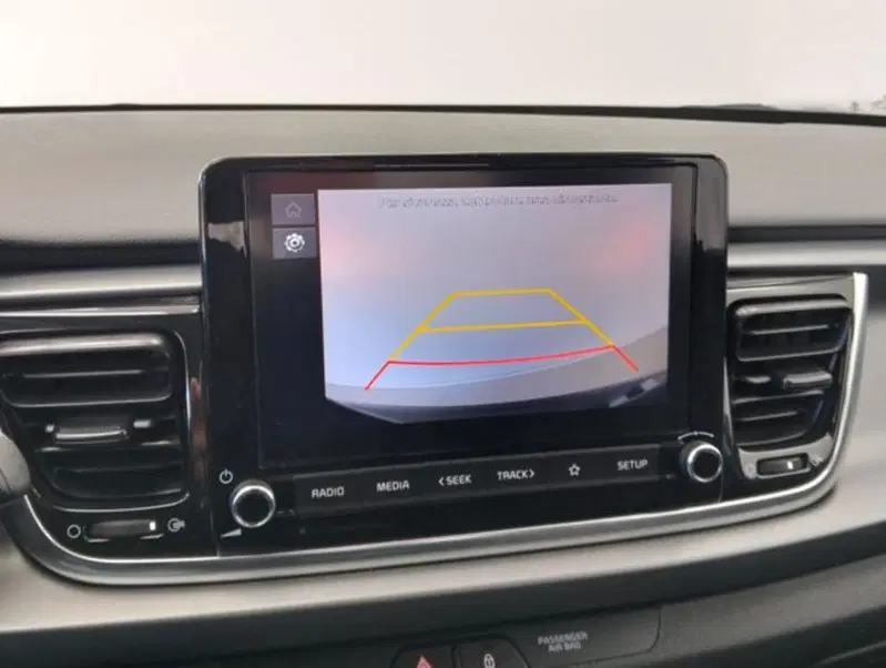 Kia Rio usata a Como (13)
