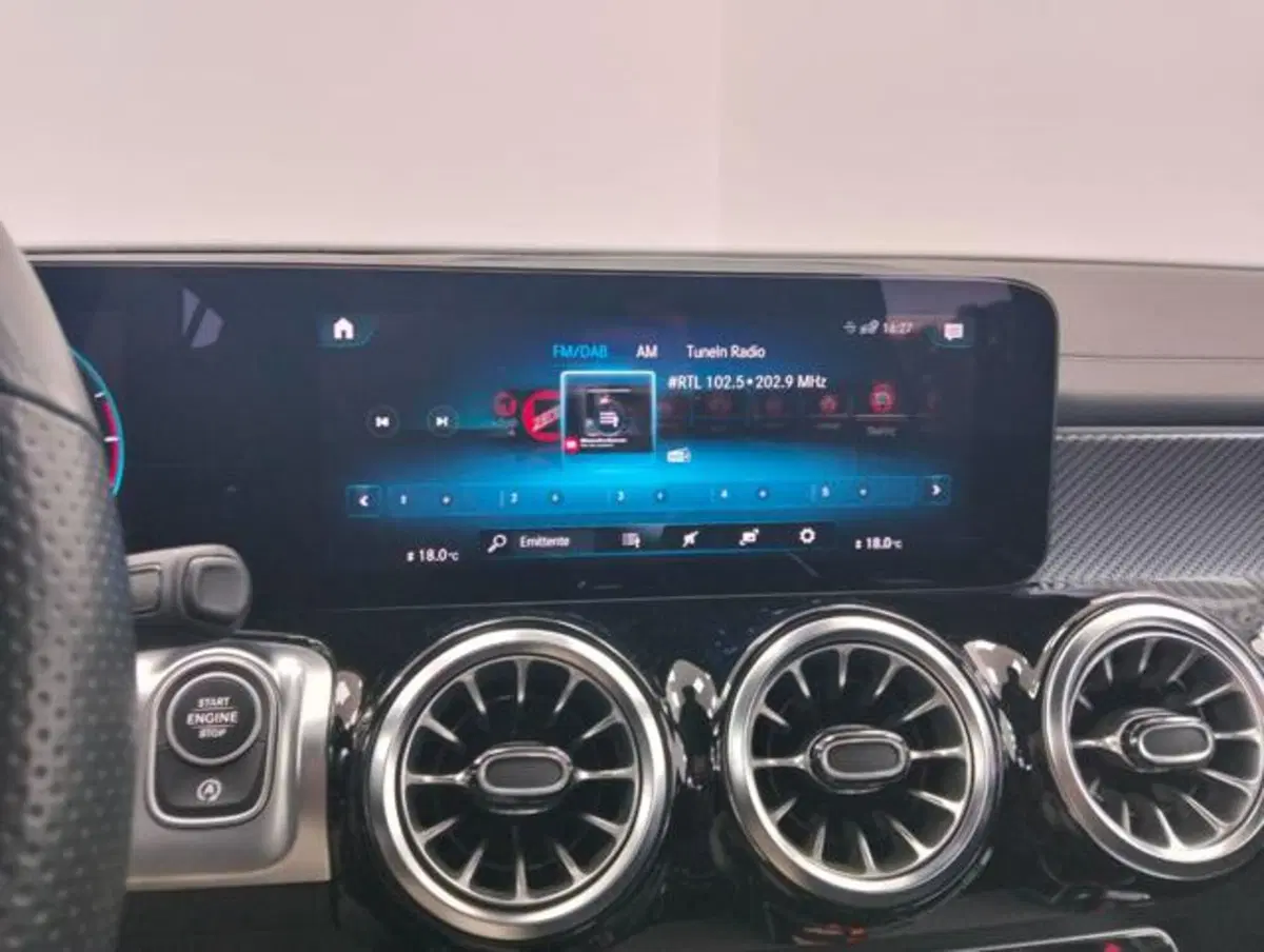 Mercedes-Benz GLB usata a Como (13)