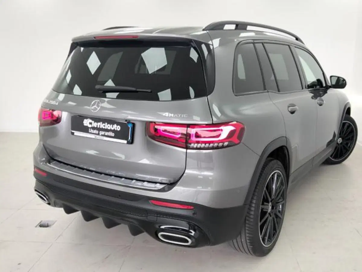 Mercedes-Benz GLB usata a Como (2)