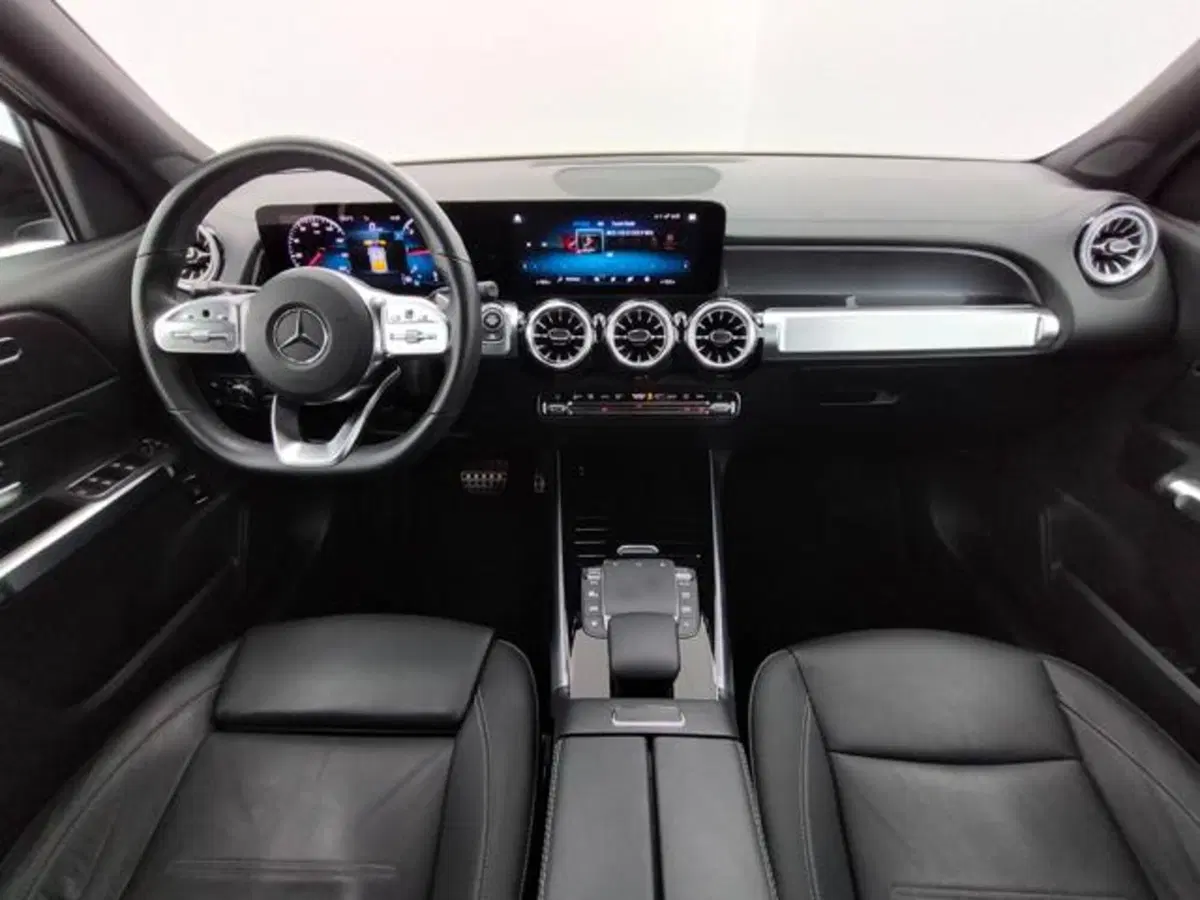 Mercedes-Benz GLB usata a Como (4)