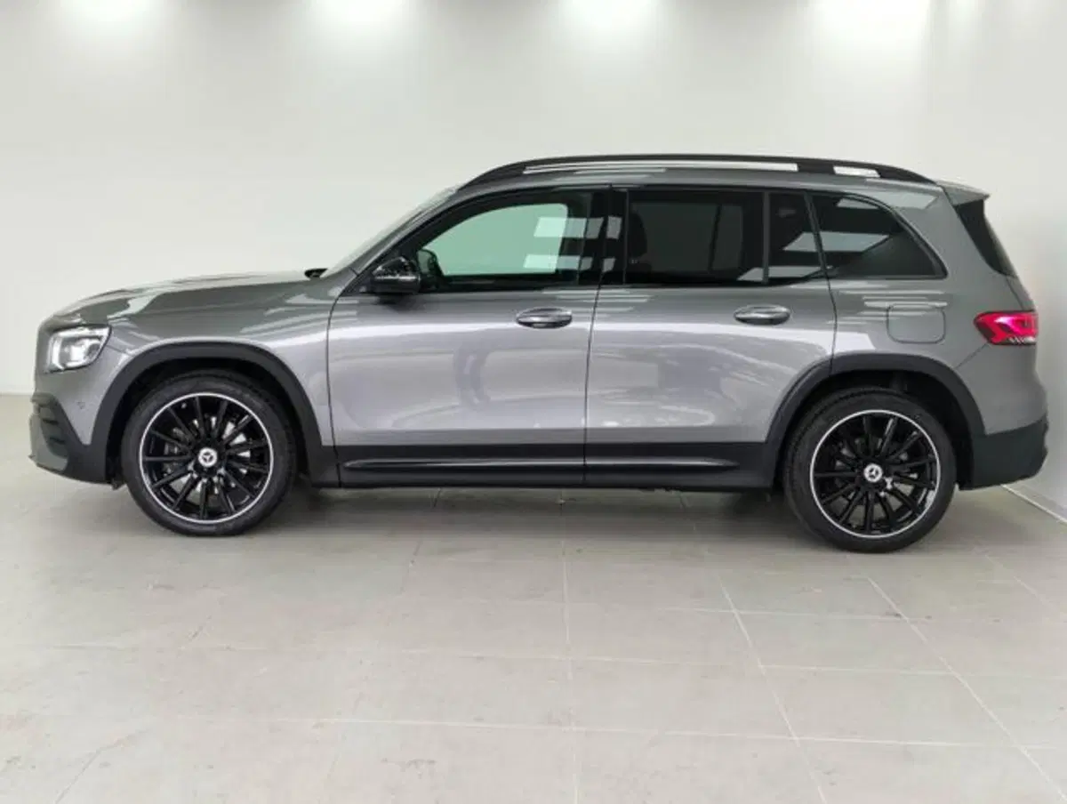 Mercedes-Benz GLB usata a Como (8)
