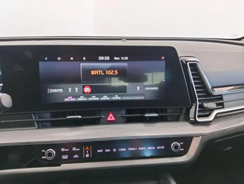 Kia Sportage usata a Como (13)