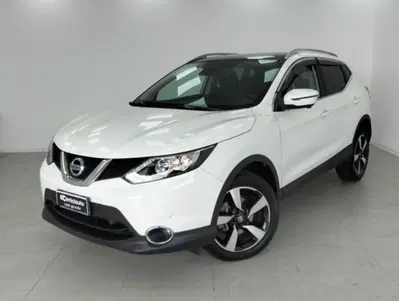 Nissan Qashqai 1.6 dCi 2WD Tekna del 2017 usata a Lurate Caccivio