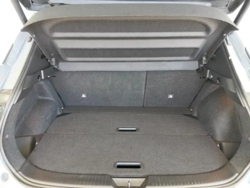 Nissan Qashqai usata a Como (18)