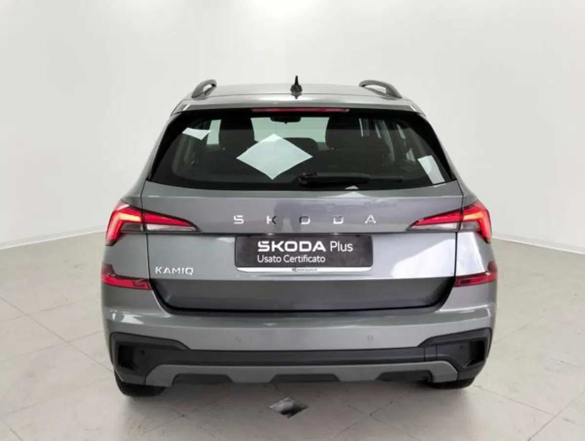 Skoda Kamiq usata a Como (7)