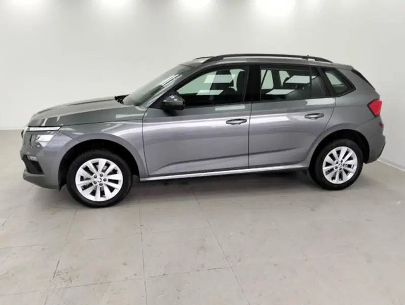 Skoda Kamiq usata a Como (8)