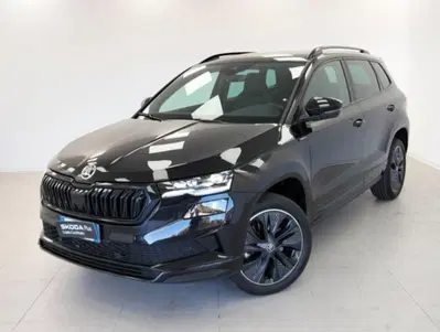 Skoda Karoq 1.5 TSI ACT DSG SportLine del 2025 usata a Lurate Caccivio