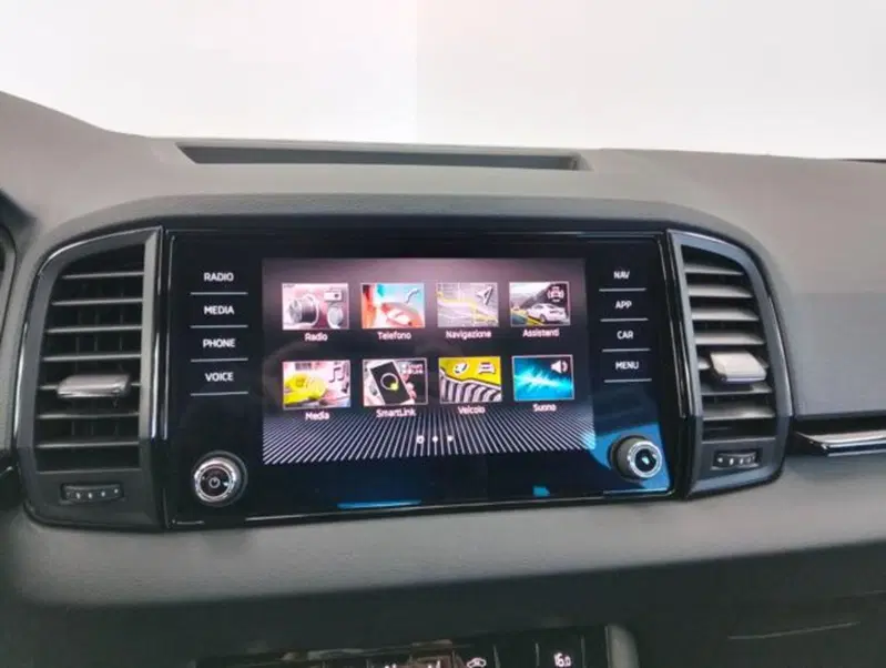 Skoda Karoq usata a Como (10)