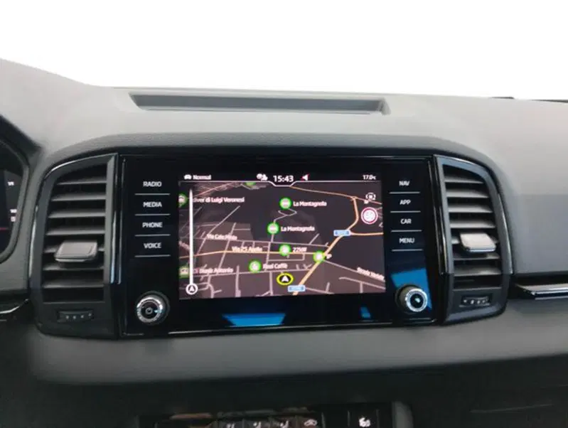 Skoda Karoq usata a Como (11)