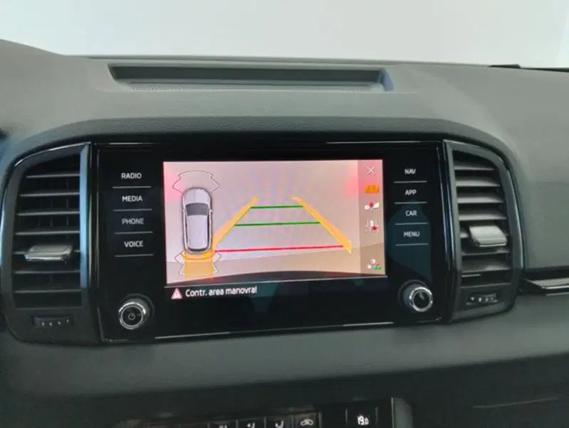 Skoda Karoq usata a Como (12)