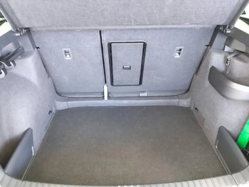 Skoda Karoq usata a Como (16)