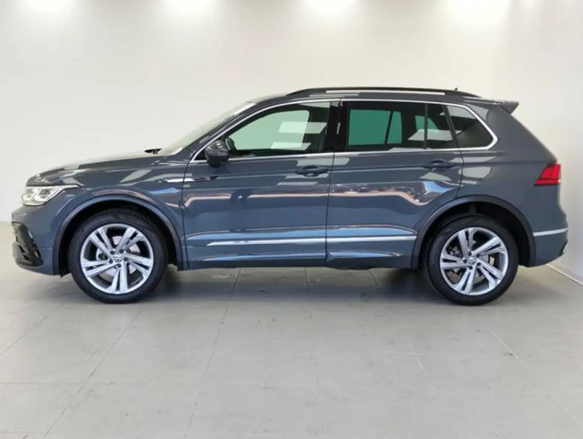 Volkswagen Tiguan usata a Como (8)