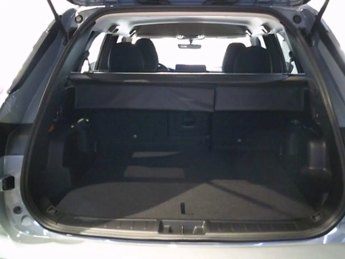 Mitsubishi Outlander nuova a Novara (8)