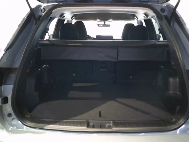 Mitsubishi Outlander nuova a Novara (8)