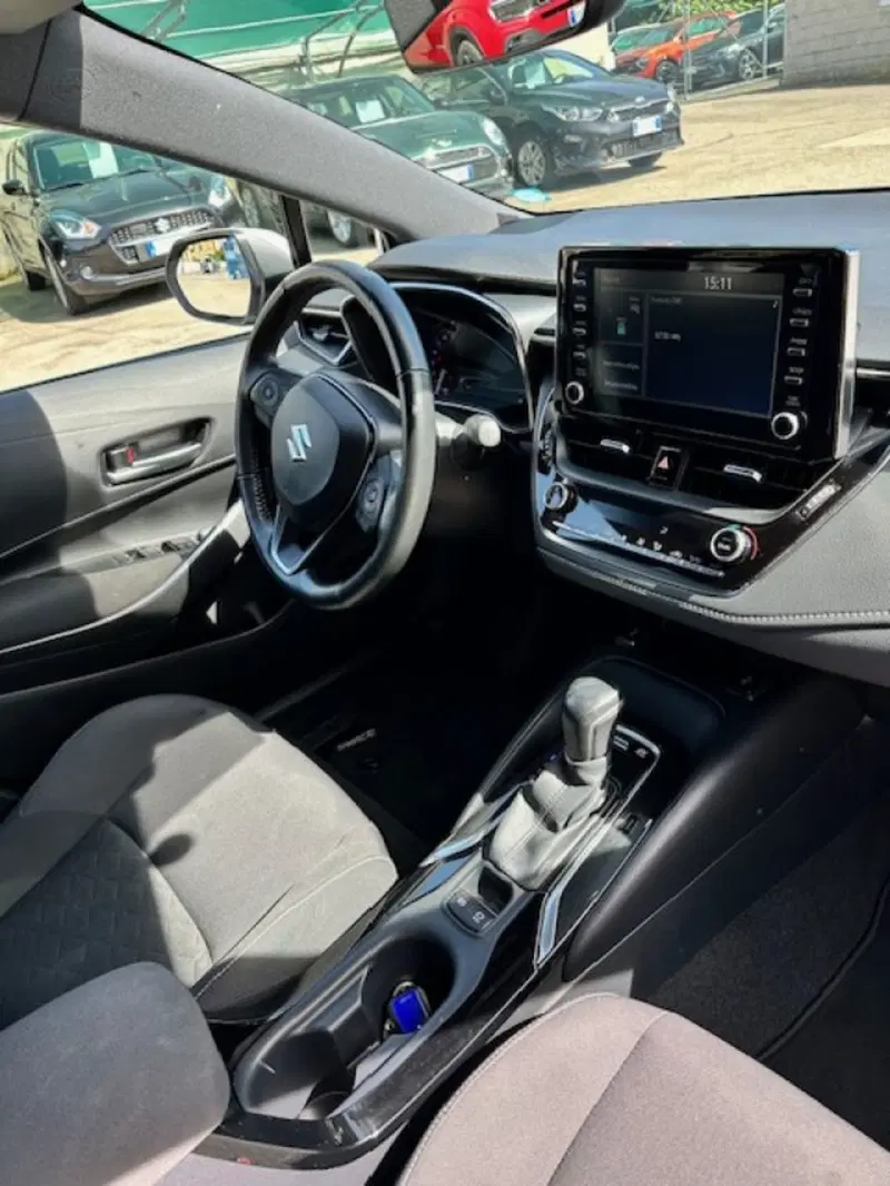 Suzuki Swace usata a Novara (7)