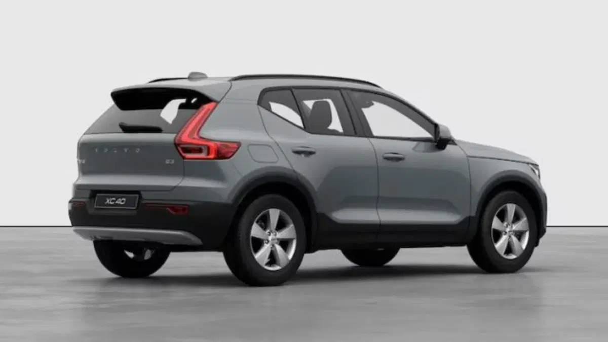 Volvo XC40 nuova a Treviso (6)
