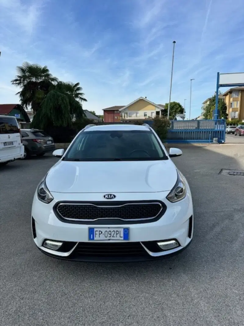 Kia Niro usata a Novara (3)