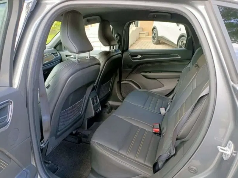 Renault Arkana usata a Firenze (13)