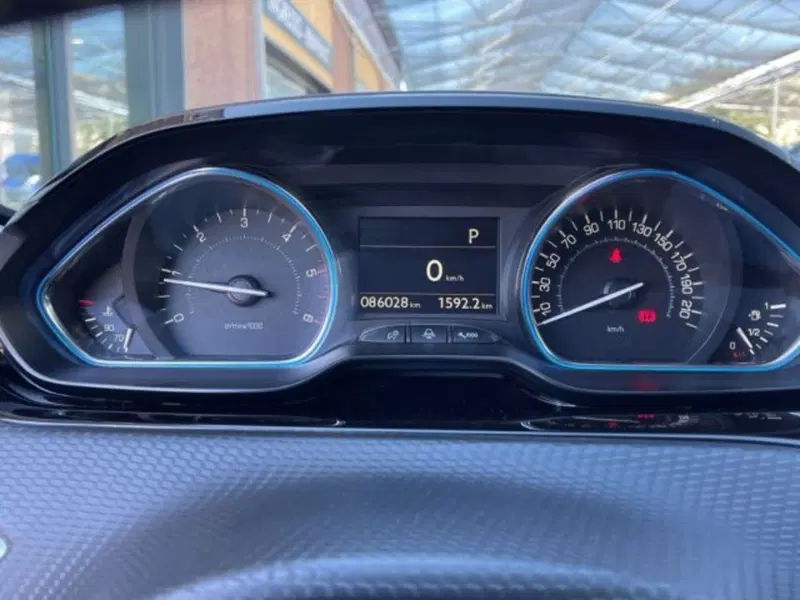 Peugeot 2008 usata a Ancona (12)