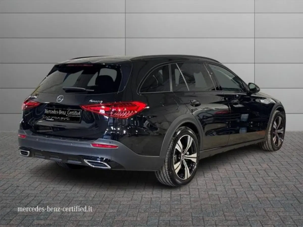 Mercedes-Benz Classe C Station Wagon usata a Bologna (2)