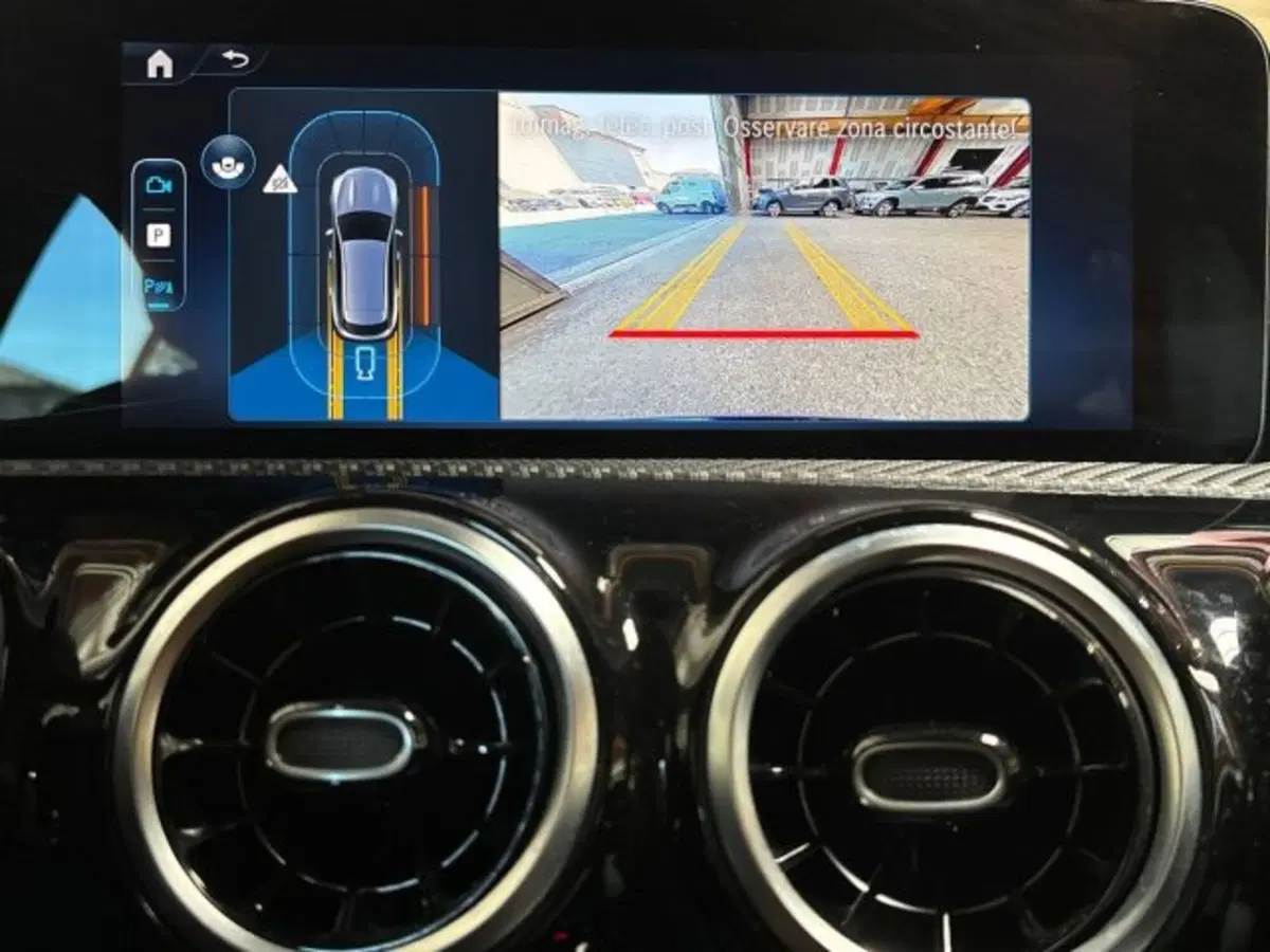 Mercedes-Benz CLA Shooting Brake usata a Bologna (12)