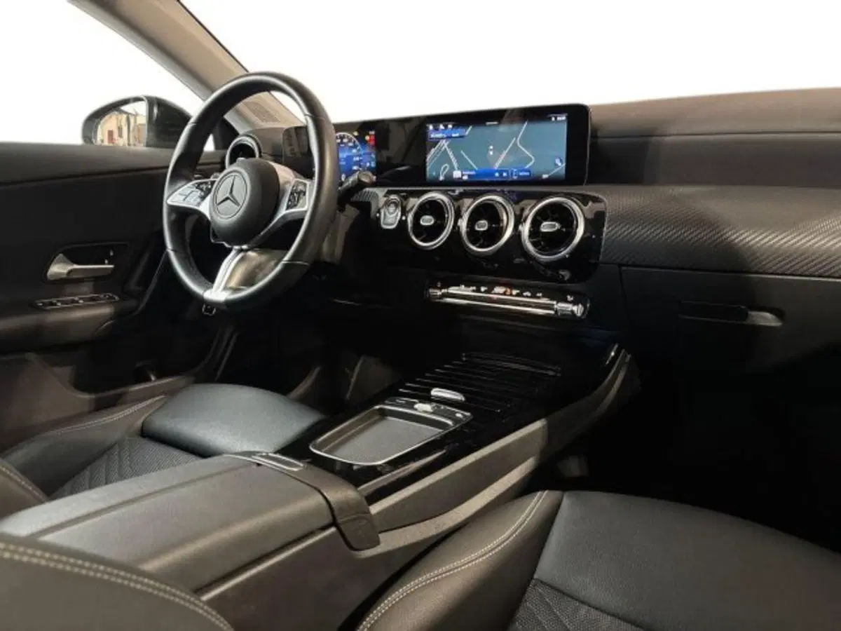 Mercedes-Benz CLA Shooting Brake usata a Bologna (15)