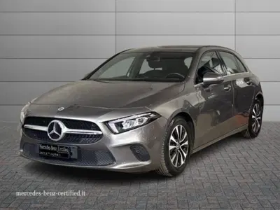 Mercedes-Benz Classe A 180 d Automatic Business del 2022 usata a Bologna