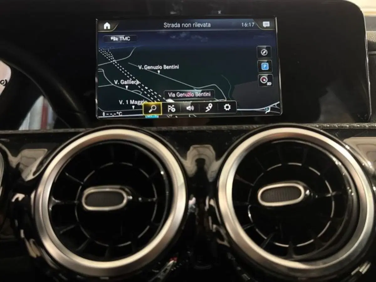 Mercedes-Benz Classe A usata a Bologna (14)