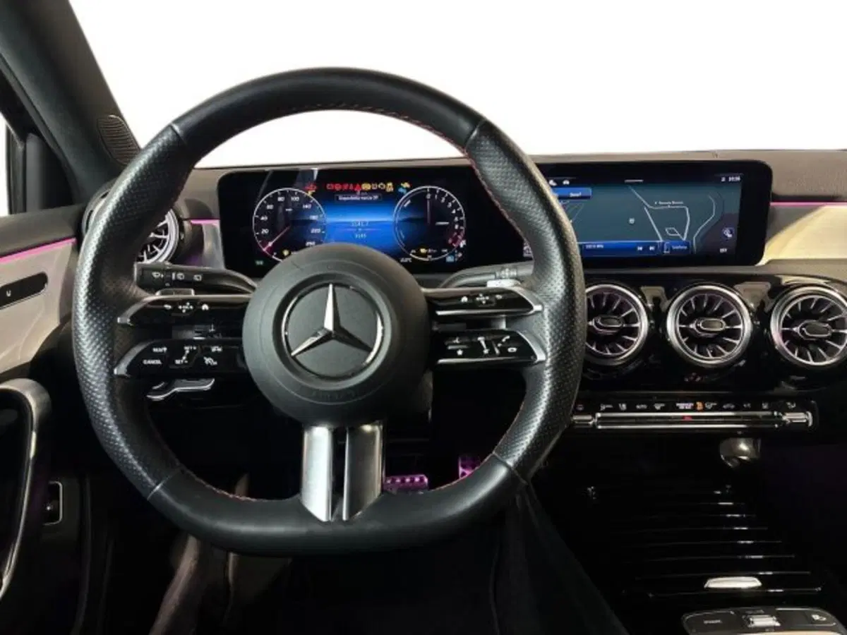 Mercedes-Benz Classe A usata a Bologna (11)