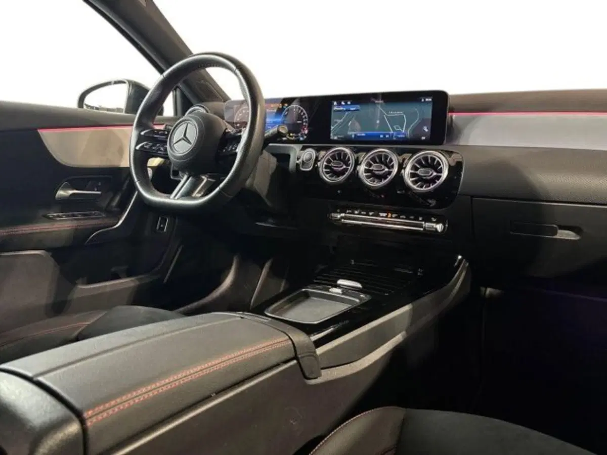 Mercedes-Benz Classe A usata a Bologna (15)
