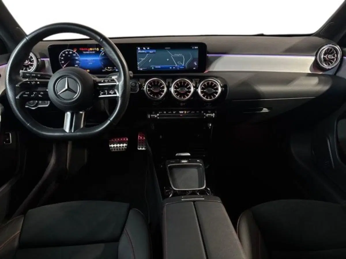 Mercedes-Benz Classe A usata a Bologna (9)