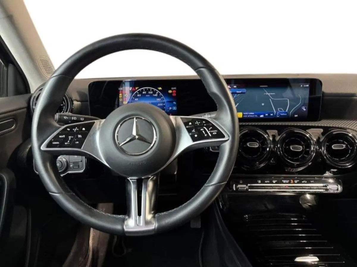 Mercedes-Benz Classe A usata a Bologna (11)