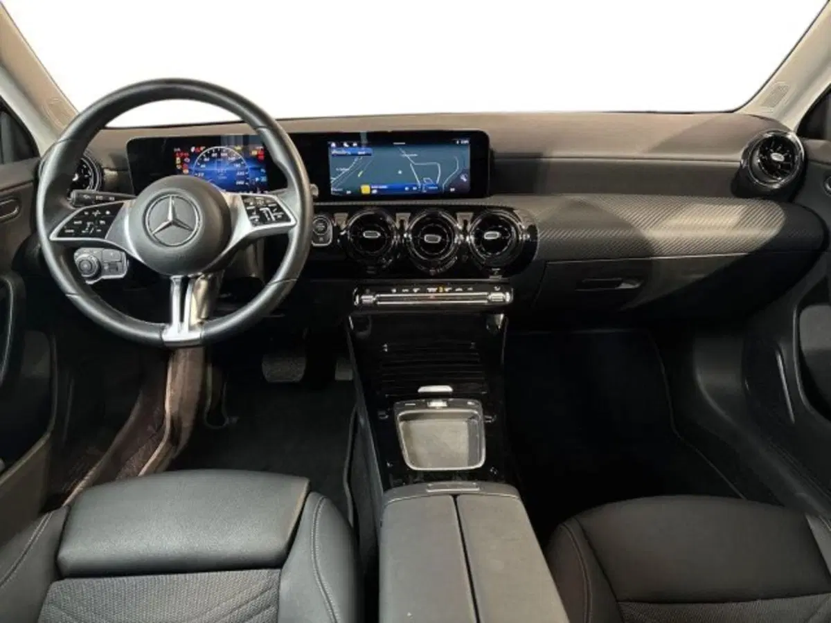 Mercedes-Benz Classe A usata a Bologna (9)