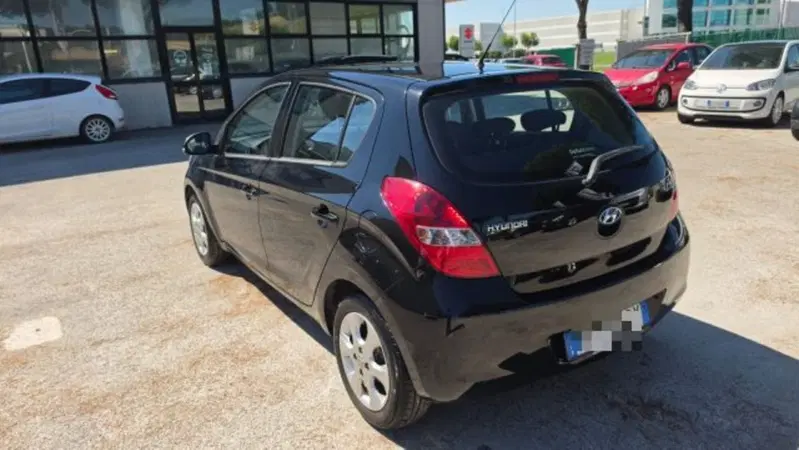 Hyundai i20 usata a Macerata (4)