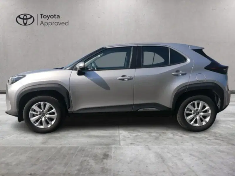 Toyota Yaris Cross usata a Roma (3)