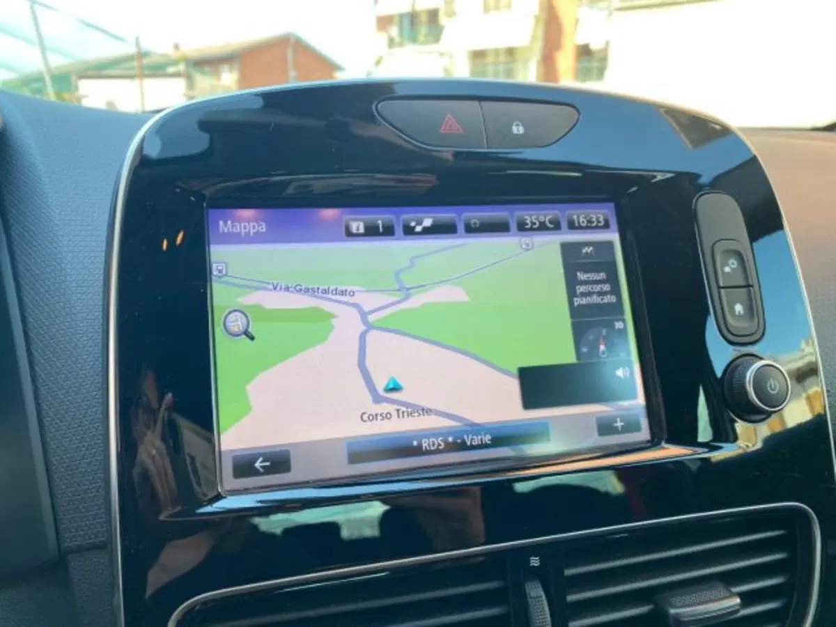 Renault Clio usata a Cuneo (18)