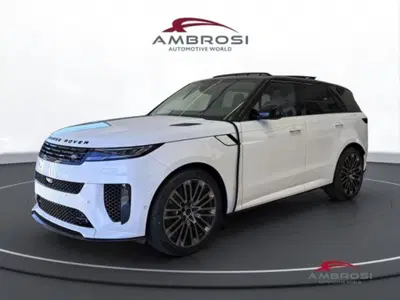 Land Rover Range Rover Sport 4.4 V8 mhev SV awd 635cv auto nuova a Corciano