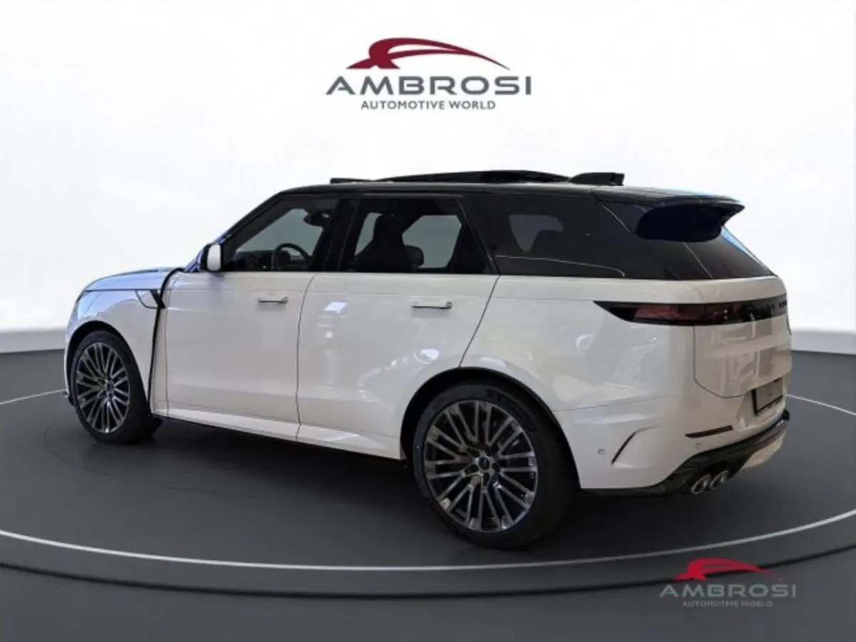 Land Rover Range Rover Sport nuova a Perugia (4)