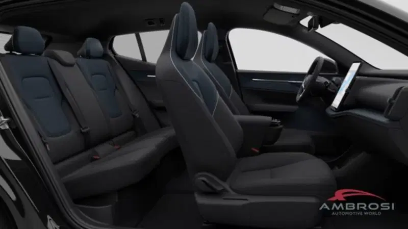 Volvo EX30 nuova a Perugia (12)