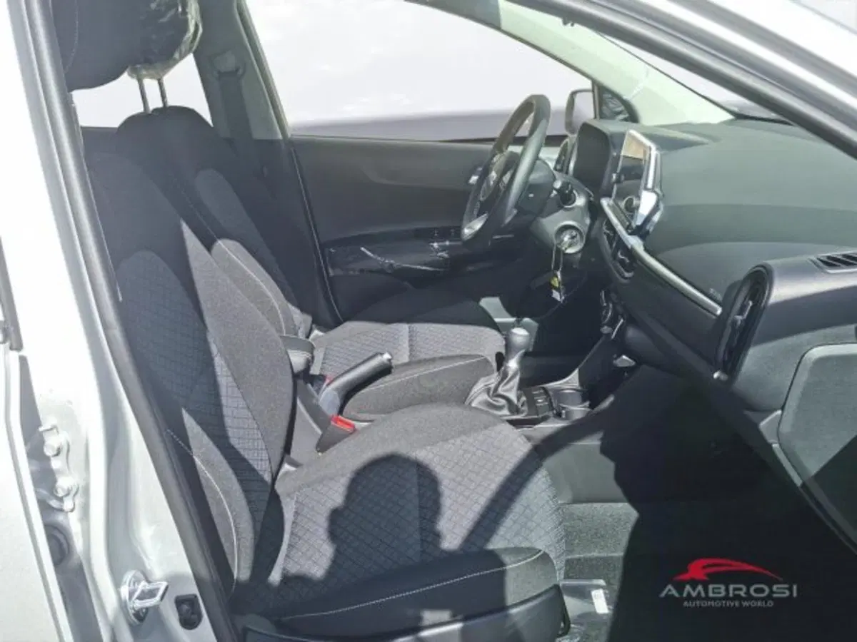 Kia Picanto nuova a Perugia (12)