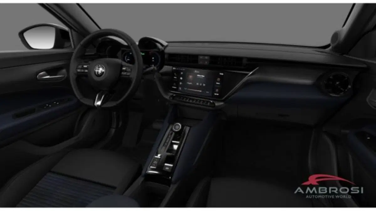 Alfa Romeo Junior nuova a Perugia (6)
