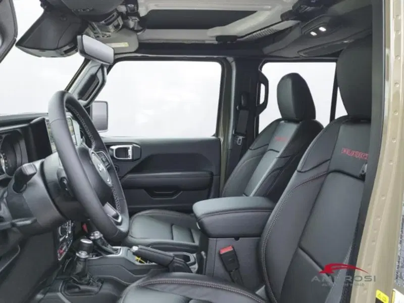 Jeep Wrangler Unlimited nuova a Perugia (8)