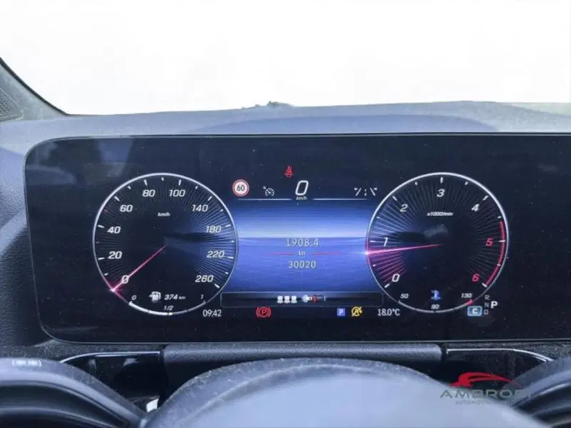 Mercedes-Benz GLA SUV usata a Perugia (11)