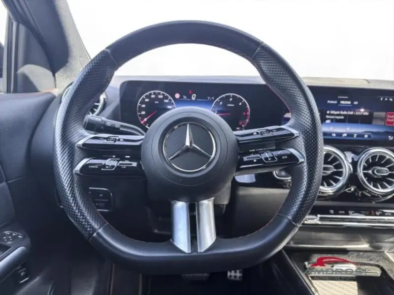 Mercedes-Benz GLA SUV usata a Perugia (12)